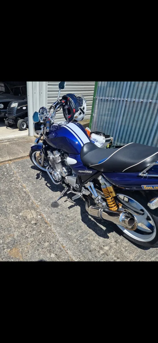 Yamaha XJR 1300 - Image 3