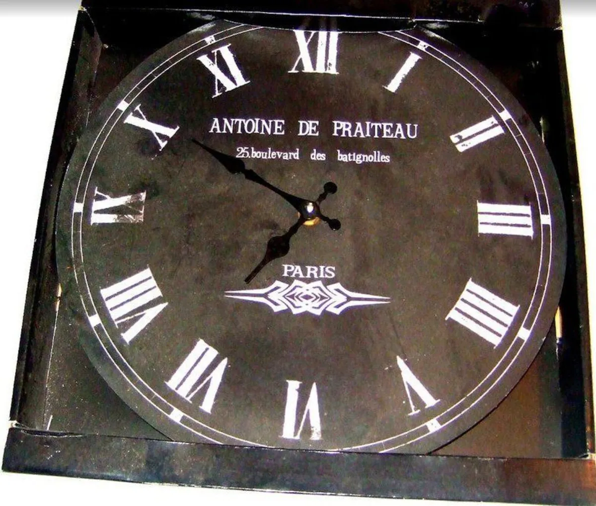 Vintage Harrods Wall Clock BNIB Ex-Display - Image 4