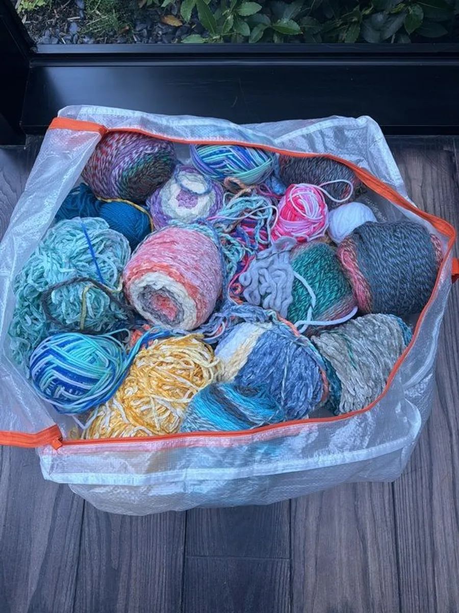 Free Yarn