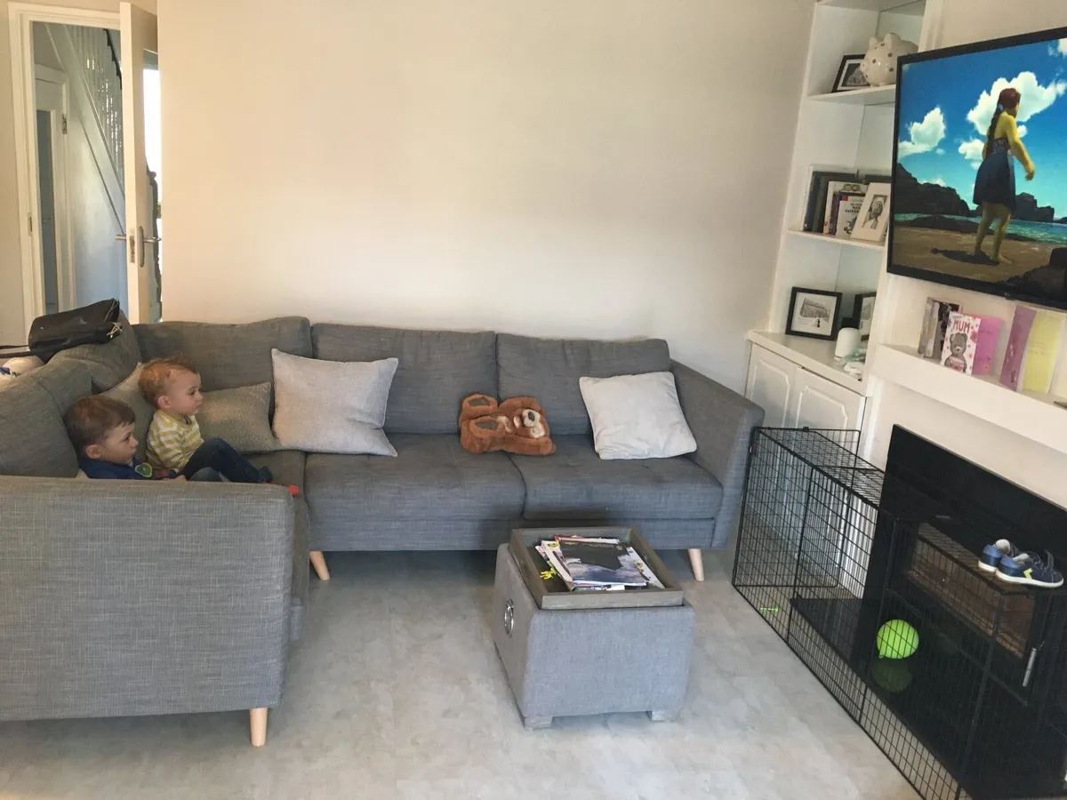 Corner couch for sale - Image 3
