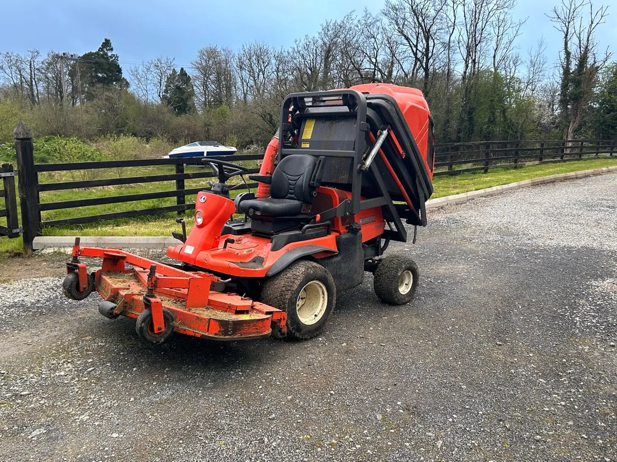 Kubota F3680 - Image 1