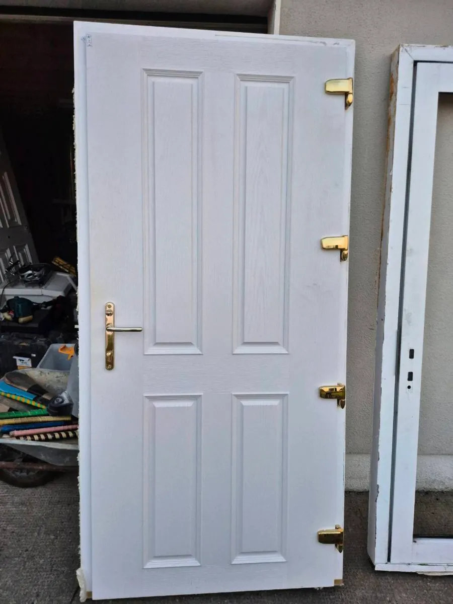 composite door - Image 4