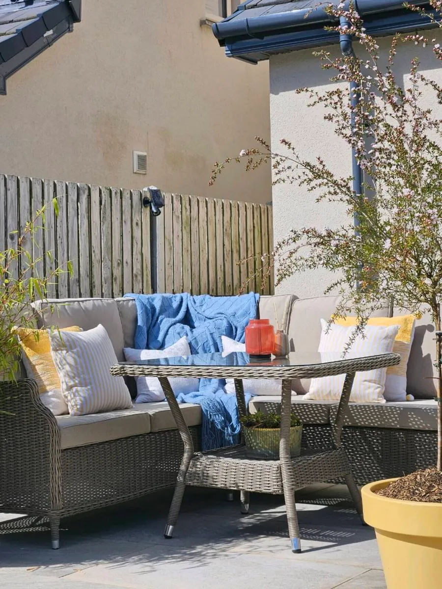 Garden Corner Suite - Image 1