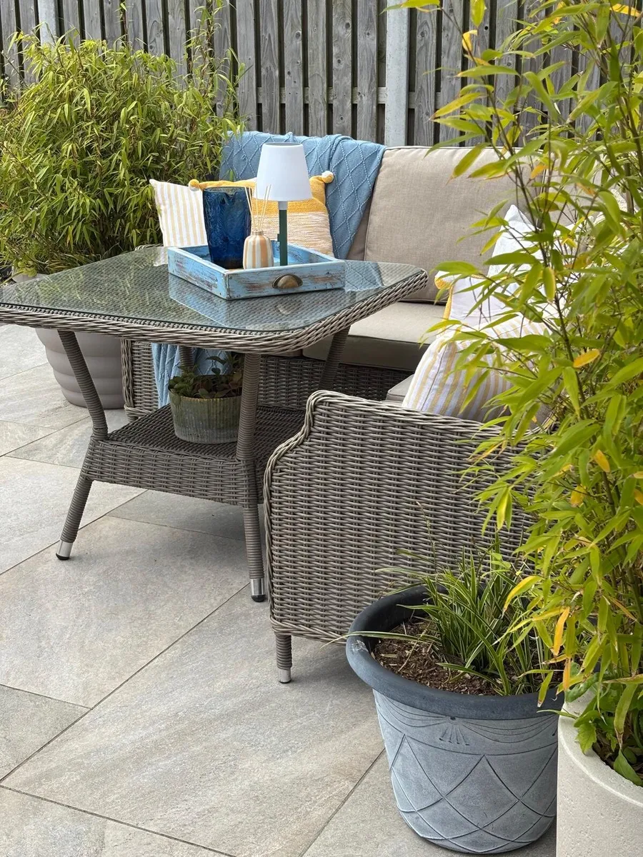 Garden Corner Suite - Image 2