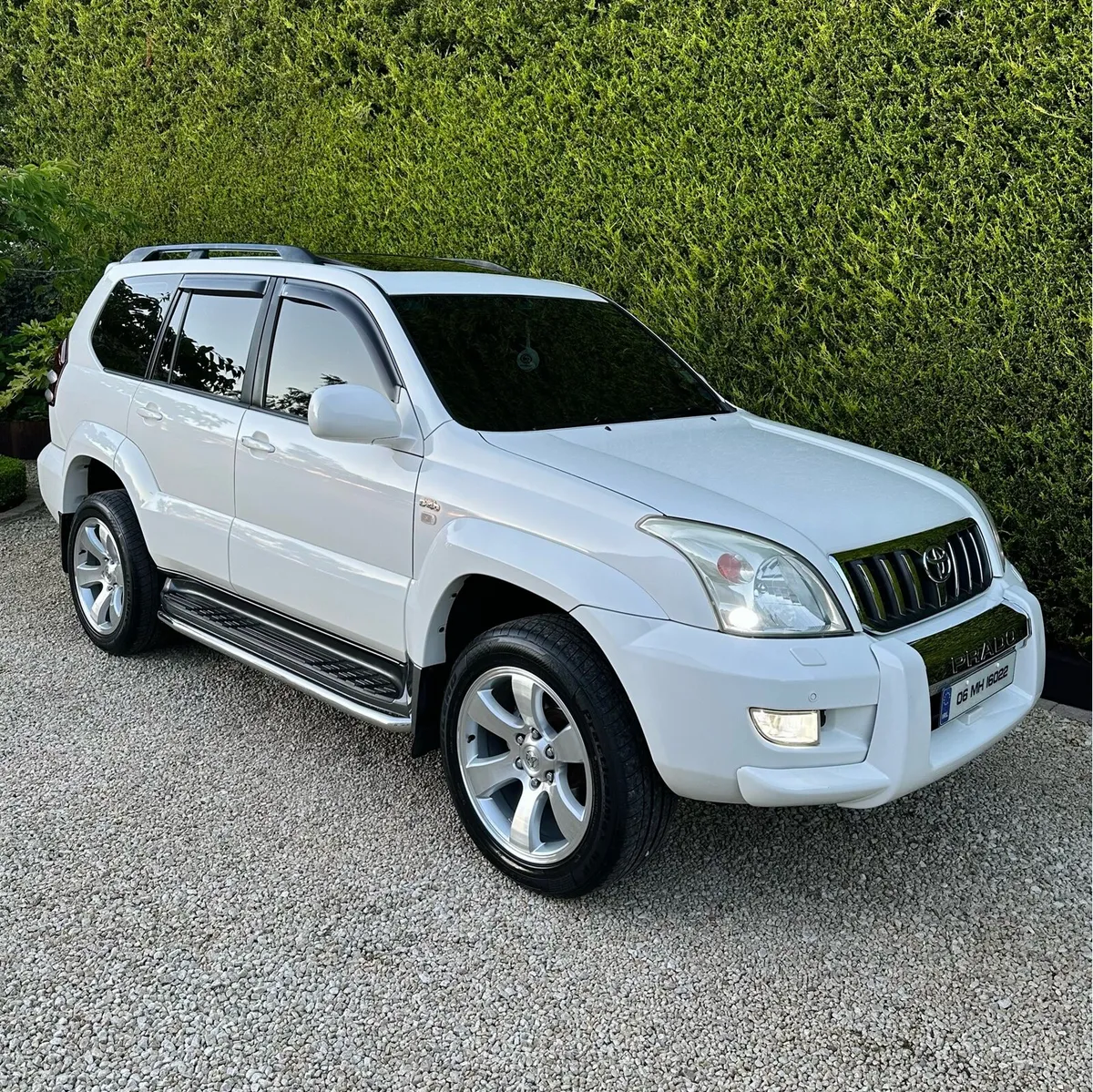 Toyota Landcruiser LC5 - Image 1
