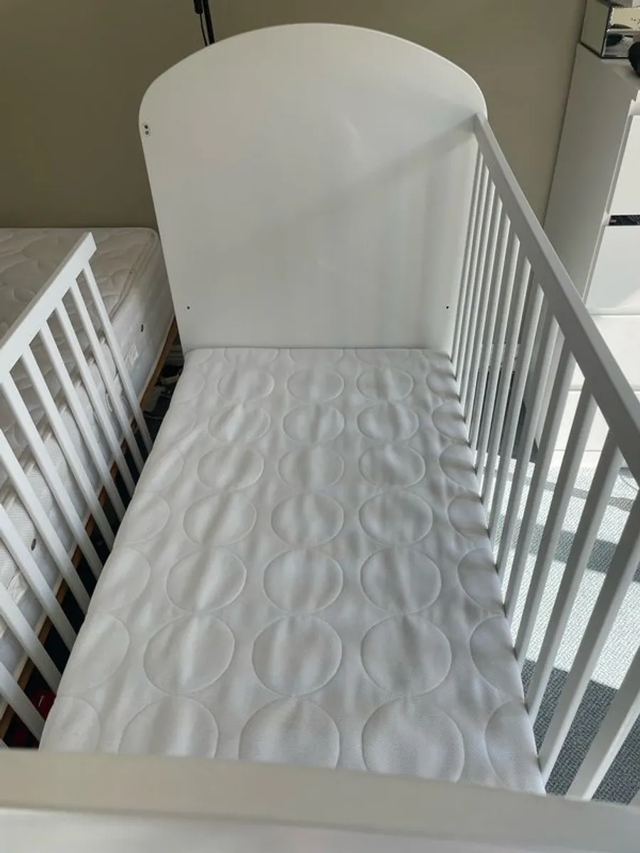 IKEA Gonatt Cot Bed and Bedding Bundle - Image 3