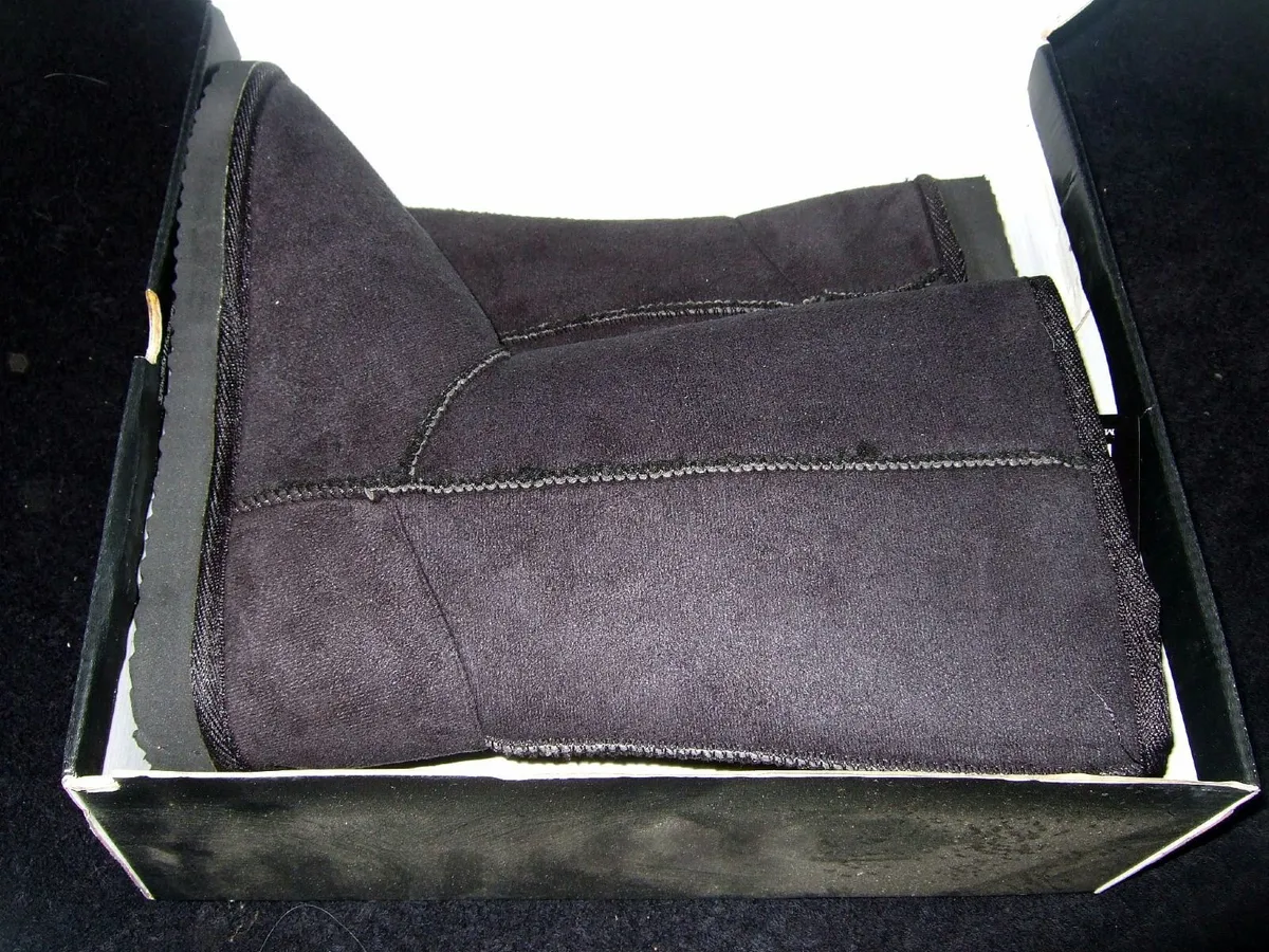 BNIB 'Fiori' Boots-Unworn & Perfect - Image 4