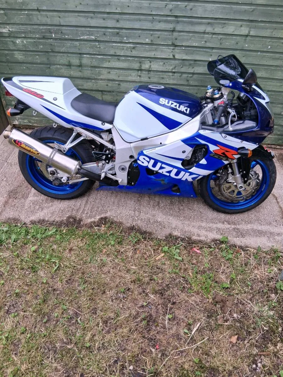 2002 GSXR600 - Image 1
