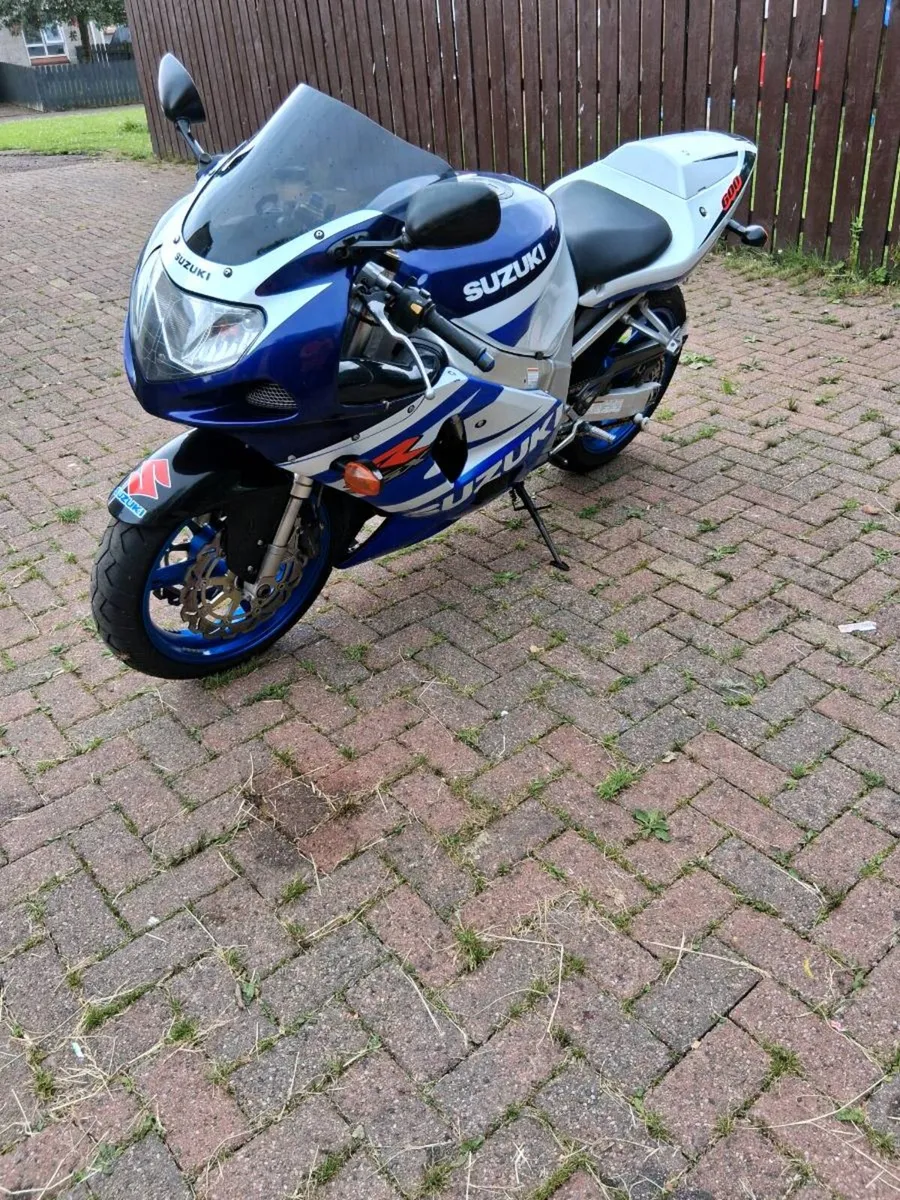 2002 GSXR600 - Image 2