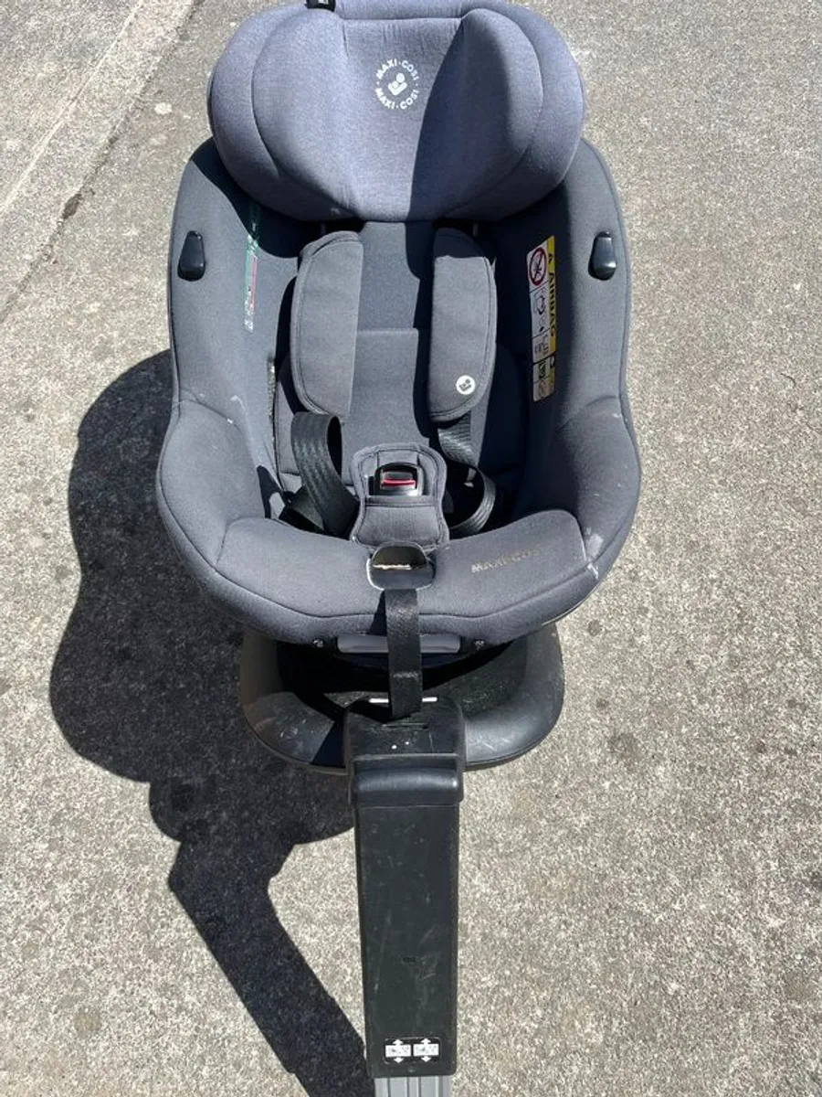 Baby car seat Maxi cosi Mica 360 - Image 2
