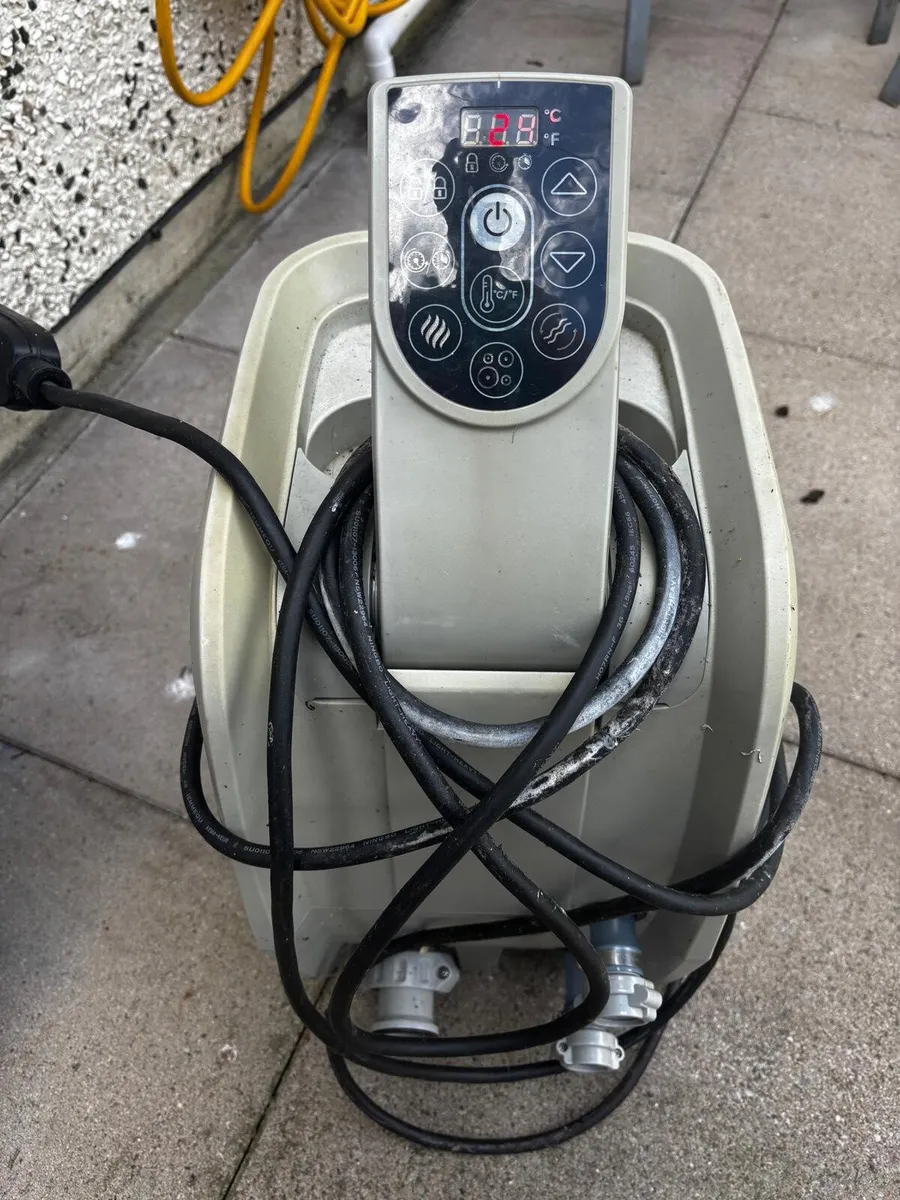 Pump for lazy spa hot tub - Image 4