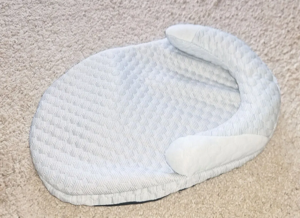 Orthopedic Cooling Pet Bed, Breathable Summer - Image 1