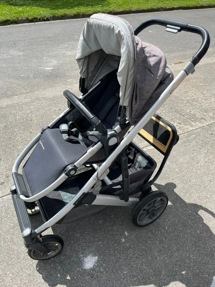 Uppa baby Cruz V2 - Image 3