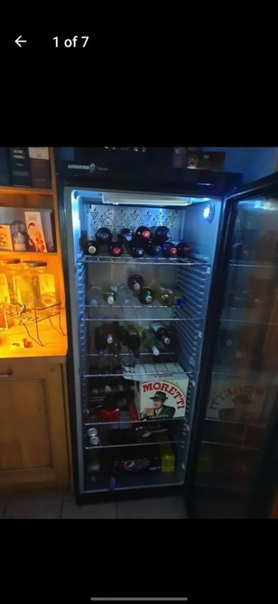 Liebherr VinoThek Wine fridge. - Image 1