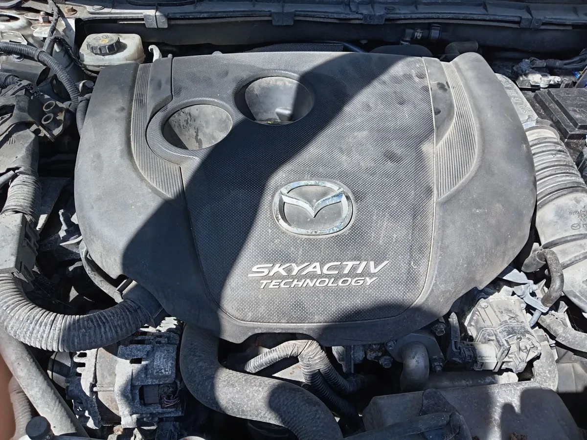152 Mazda 6   2.2  diesel - Image 4