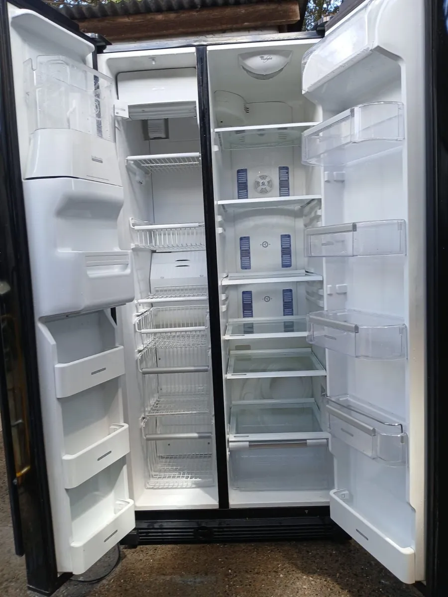 AMERICAN FRIDGE AND FREEZER WHIT FRENCH DOOR - Image 3