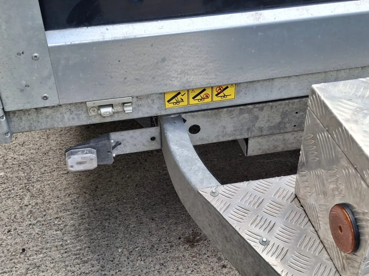 Tipping Trailer - Image 2