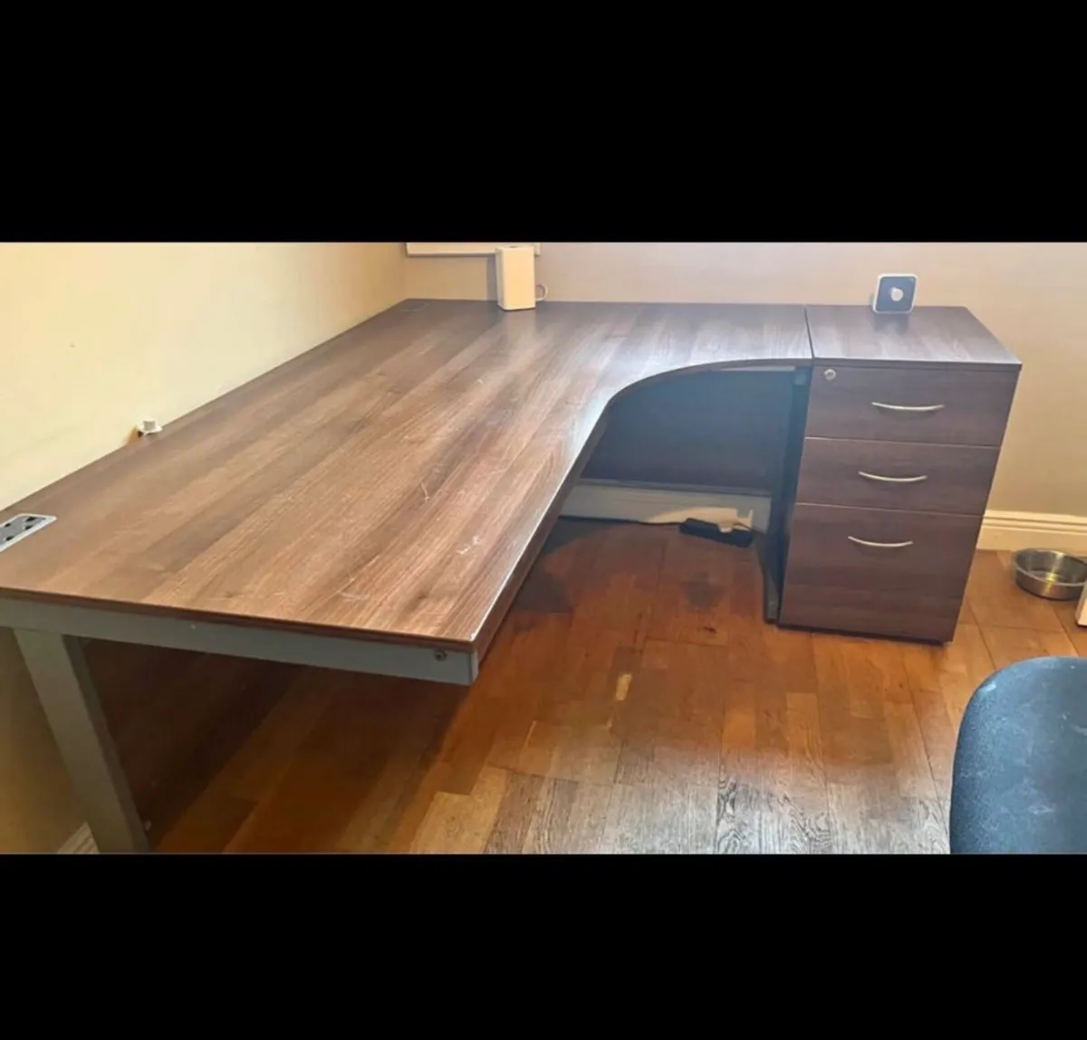 Office desk