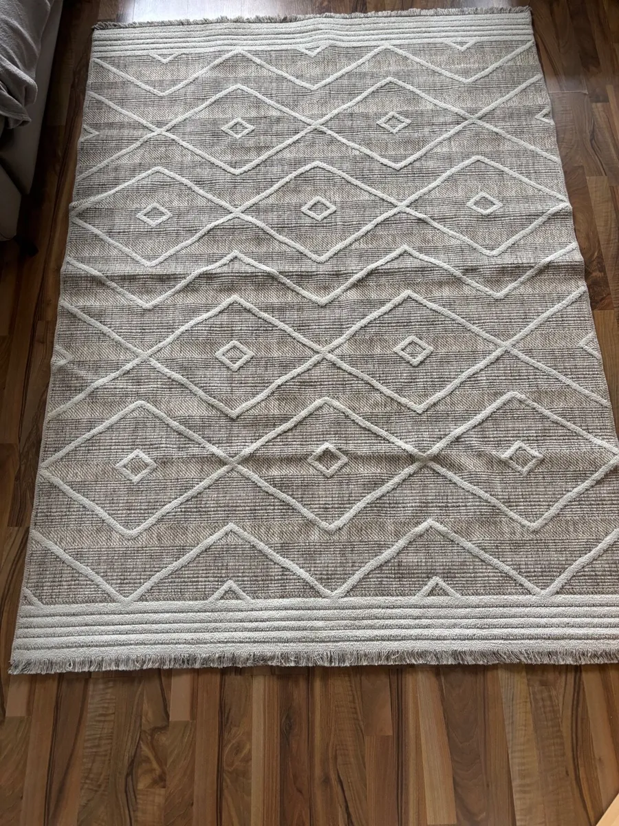 Rug