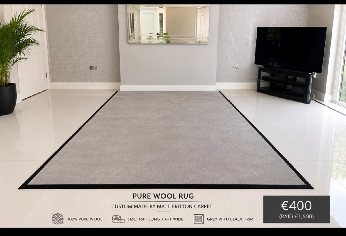 Large wool rug - Image 1