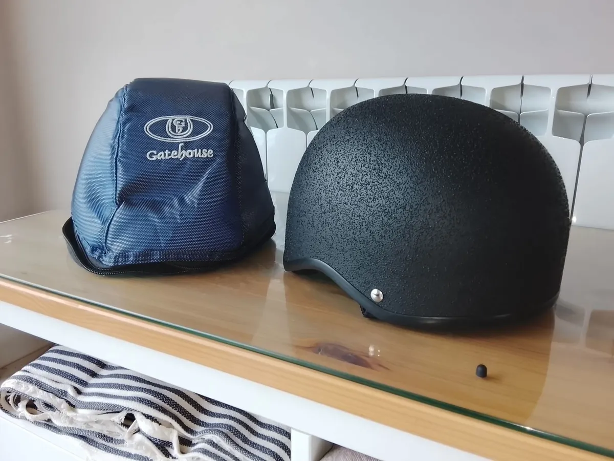 Horse riding helmet, Gatehouse, Kids Size 2 / 57 - Image 2