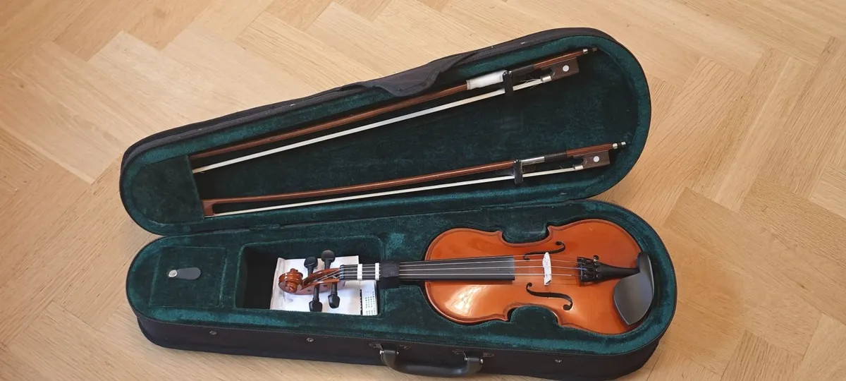Violin 1/8