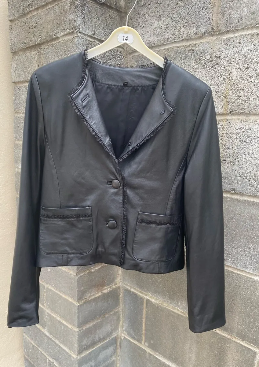Genuine Soft Special Leather Ladies Jacket Size 40 - Image 3