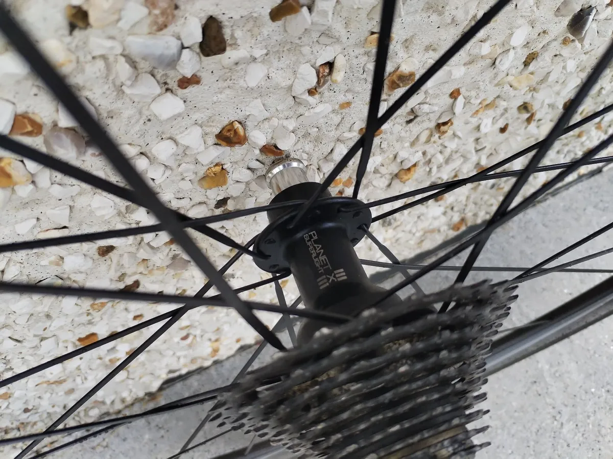 50 mm Planet X carbon clinchers - Image 4