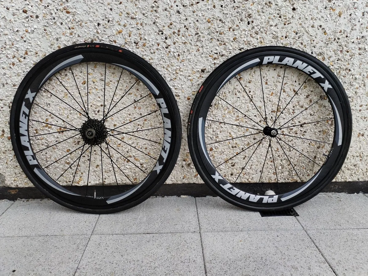 50 mm Planet X carbon clinchers - Image 1