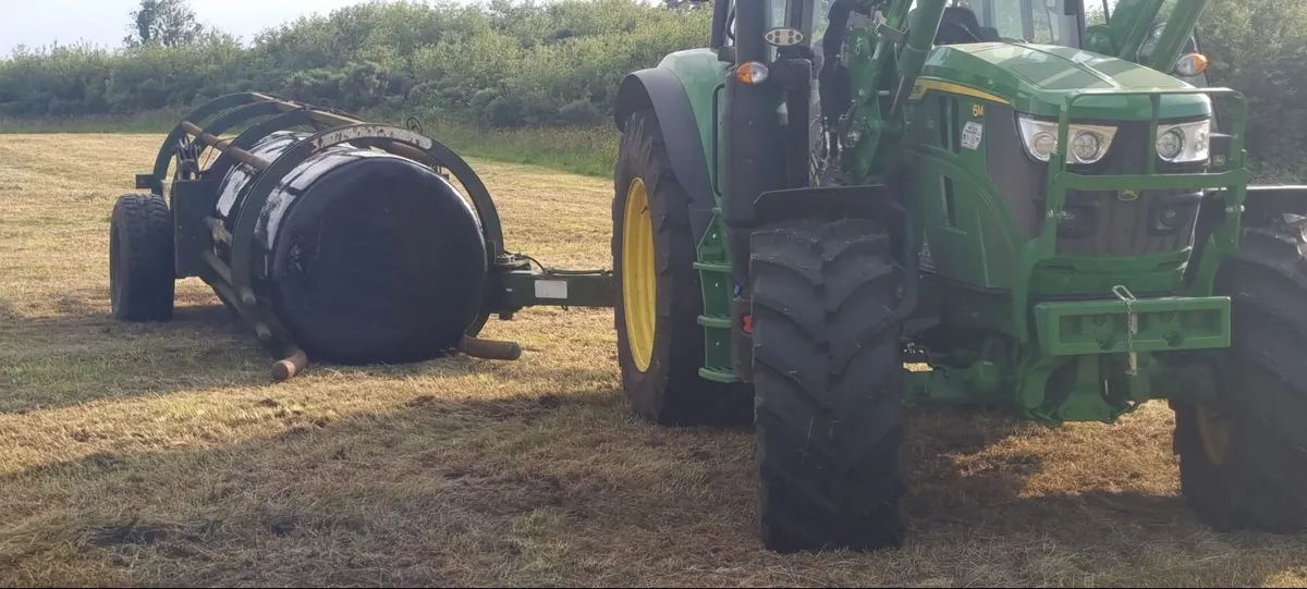 Malone Self-Loading 4 Bale Carrier - Image 4