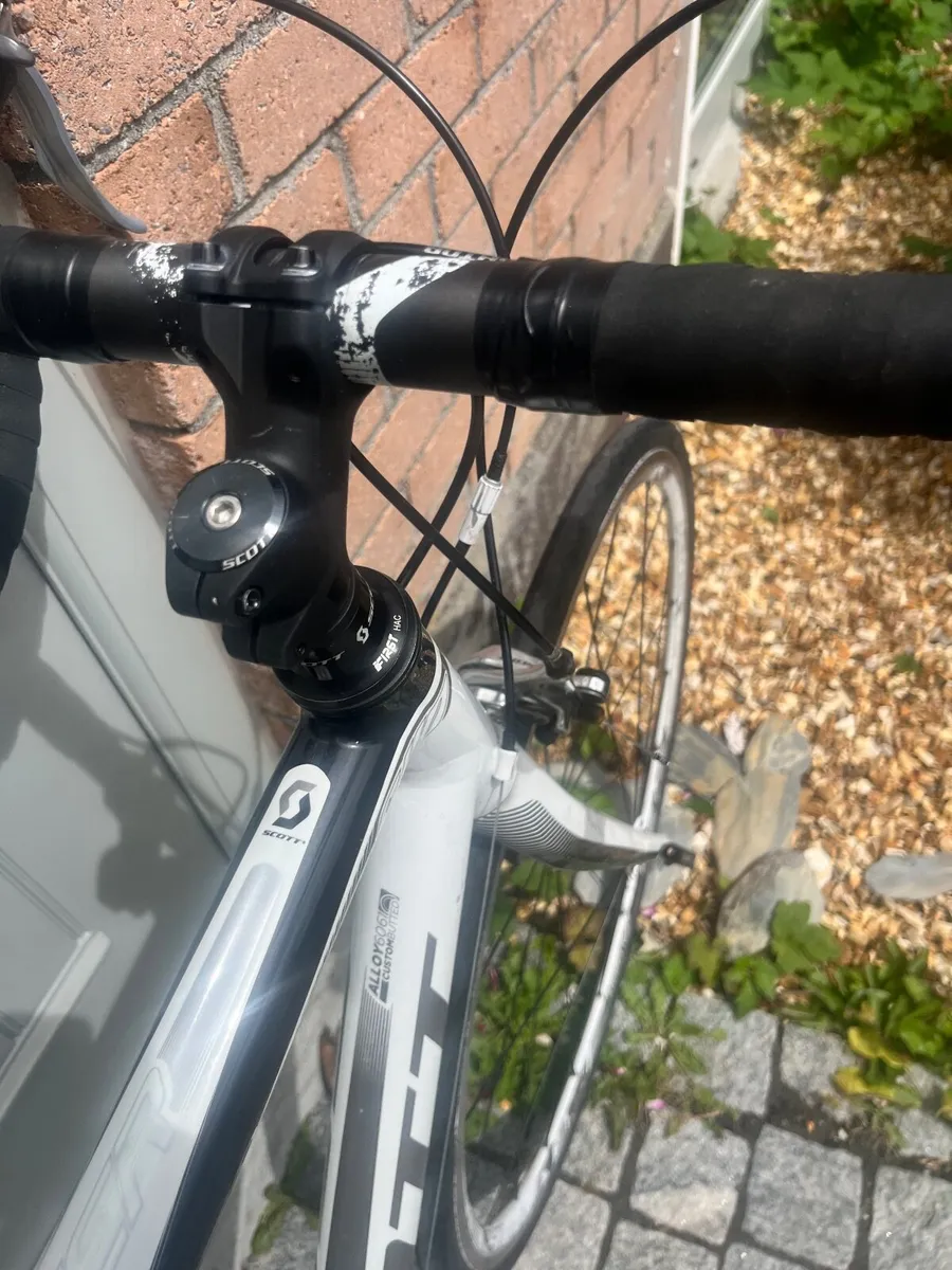 Scott Road Bike - excellent condition - Image 1