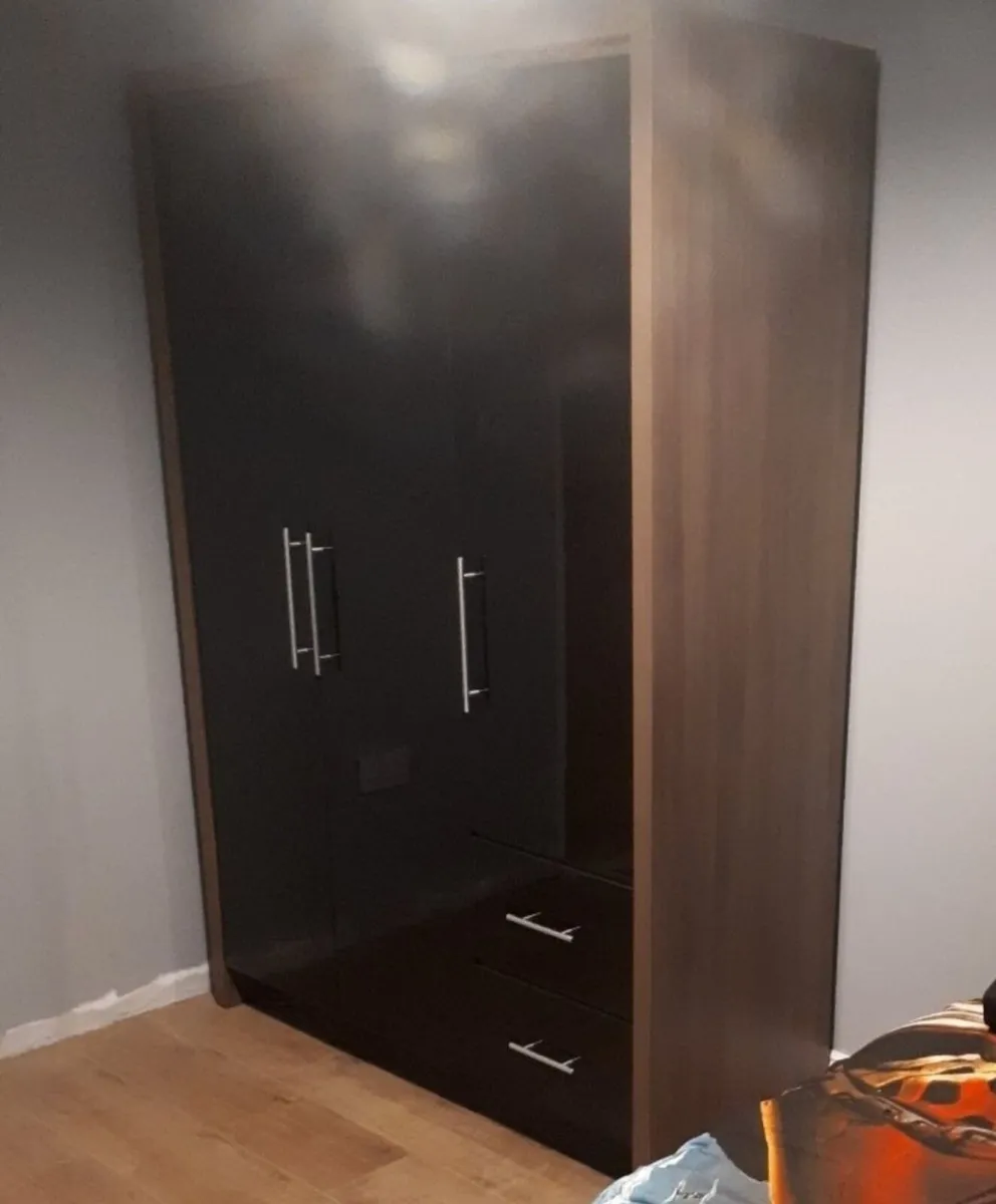 3 Door,  2 Drawer Wardrobe - Image 1