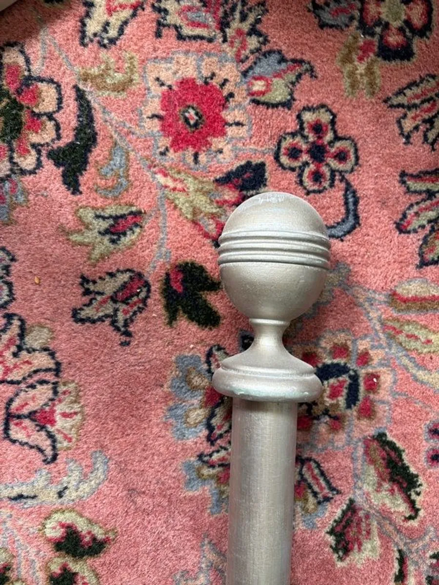 Solid wood curtain pole metallic charcoal colour - Image 1