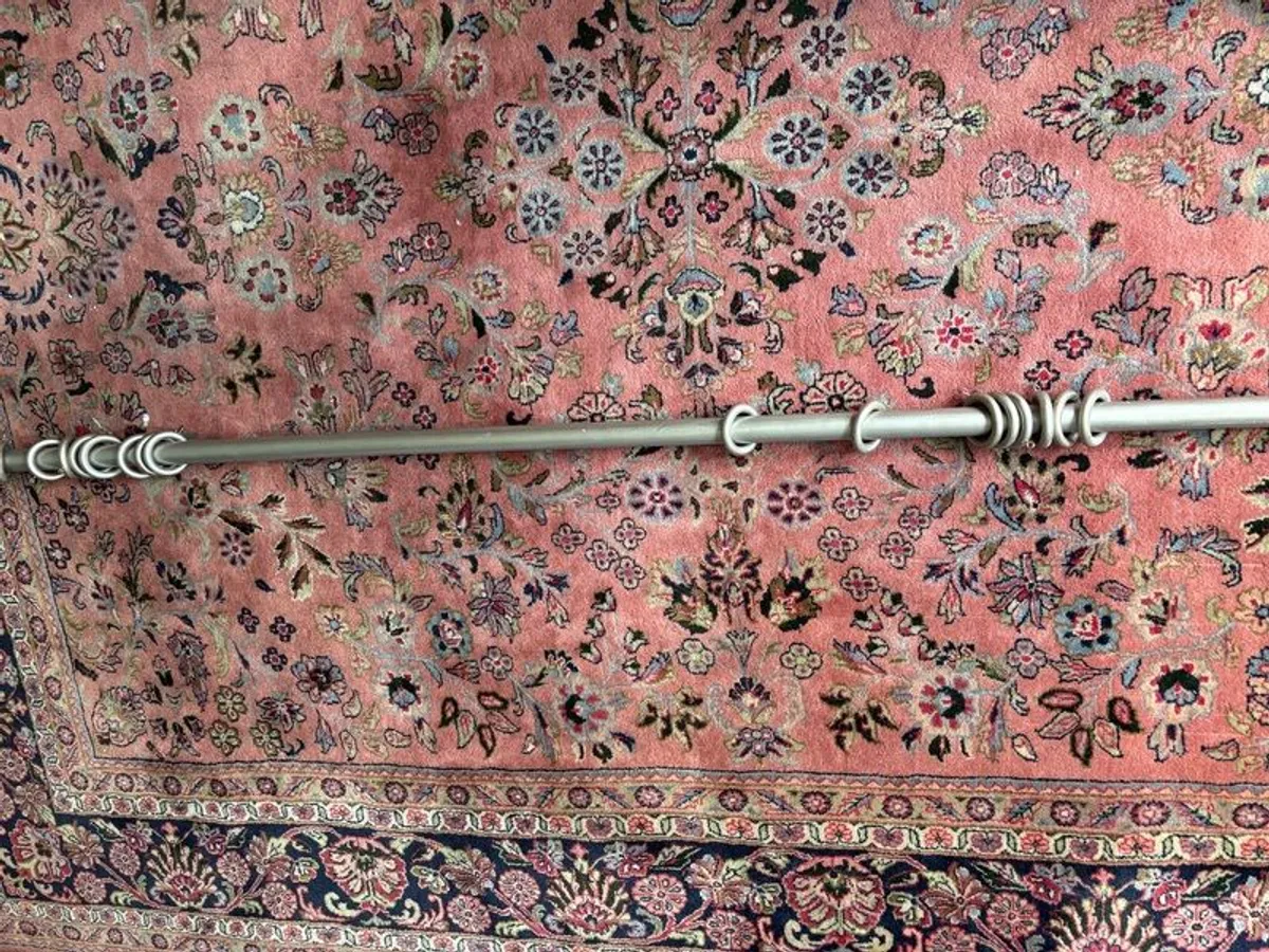 Solid wood curtain pole metallic charcoal colour - Image 3