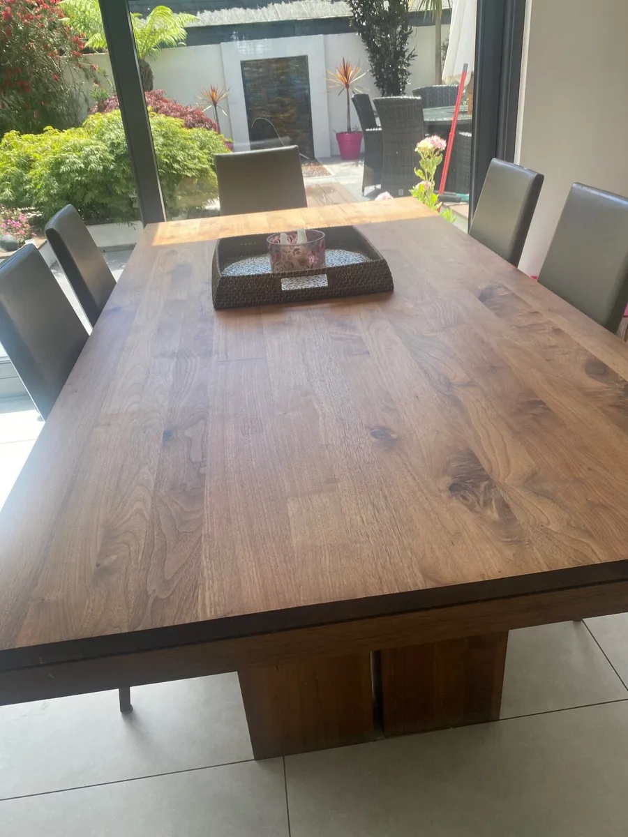 Solid wood (walnut) table and 6 faux leather chair - Image 2