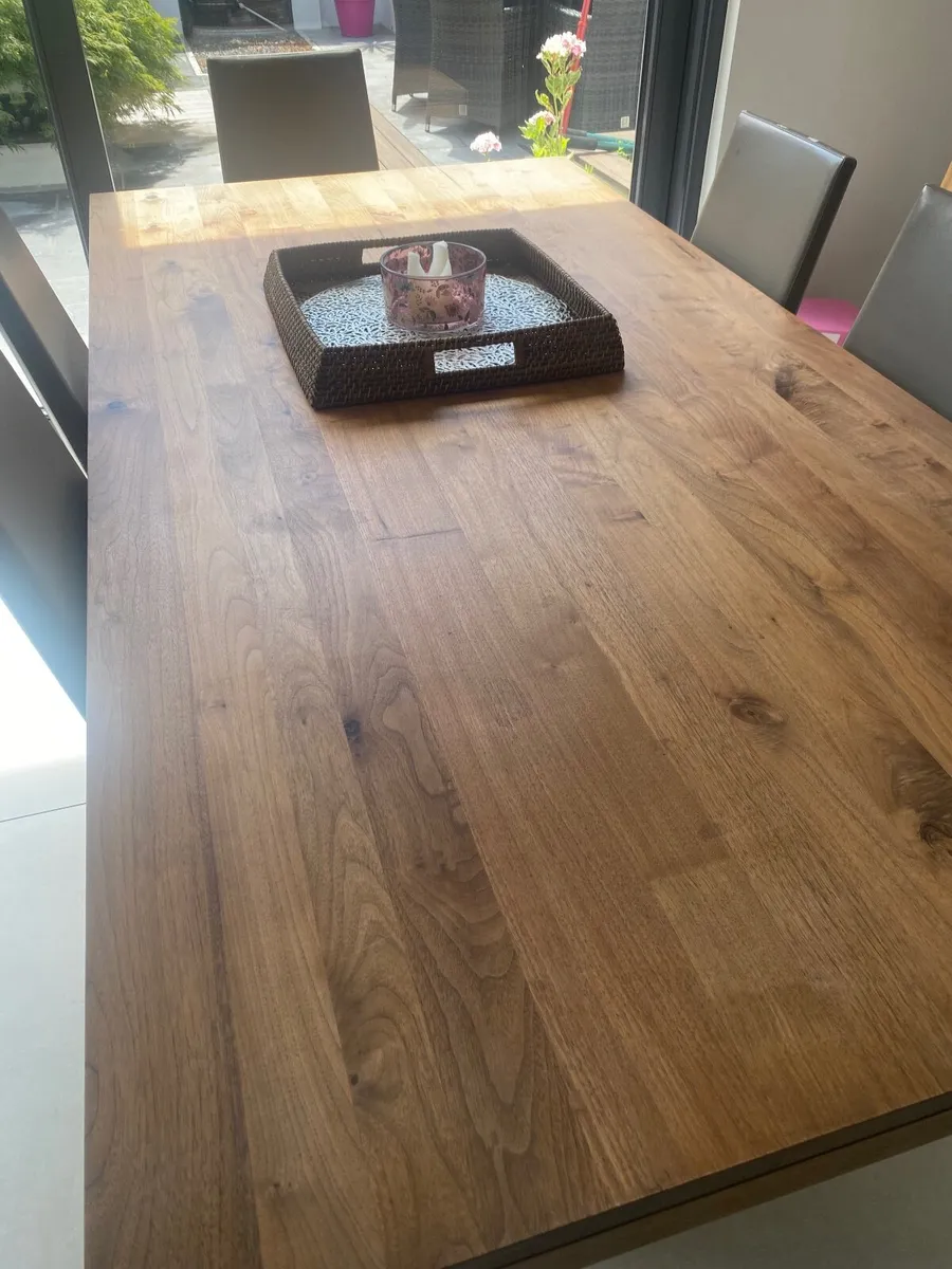 Solid wood (walnut) table and 6 faux leather chair - Image 3