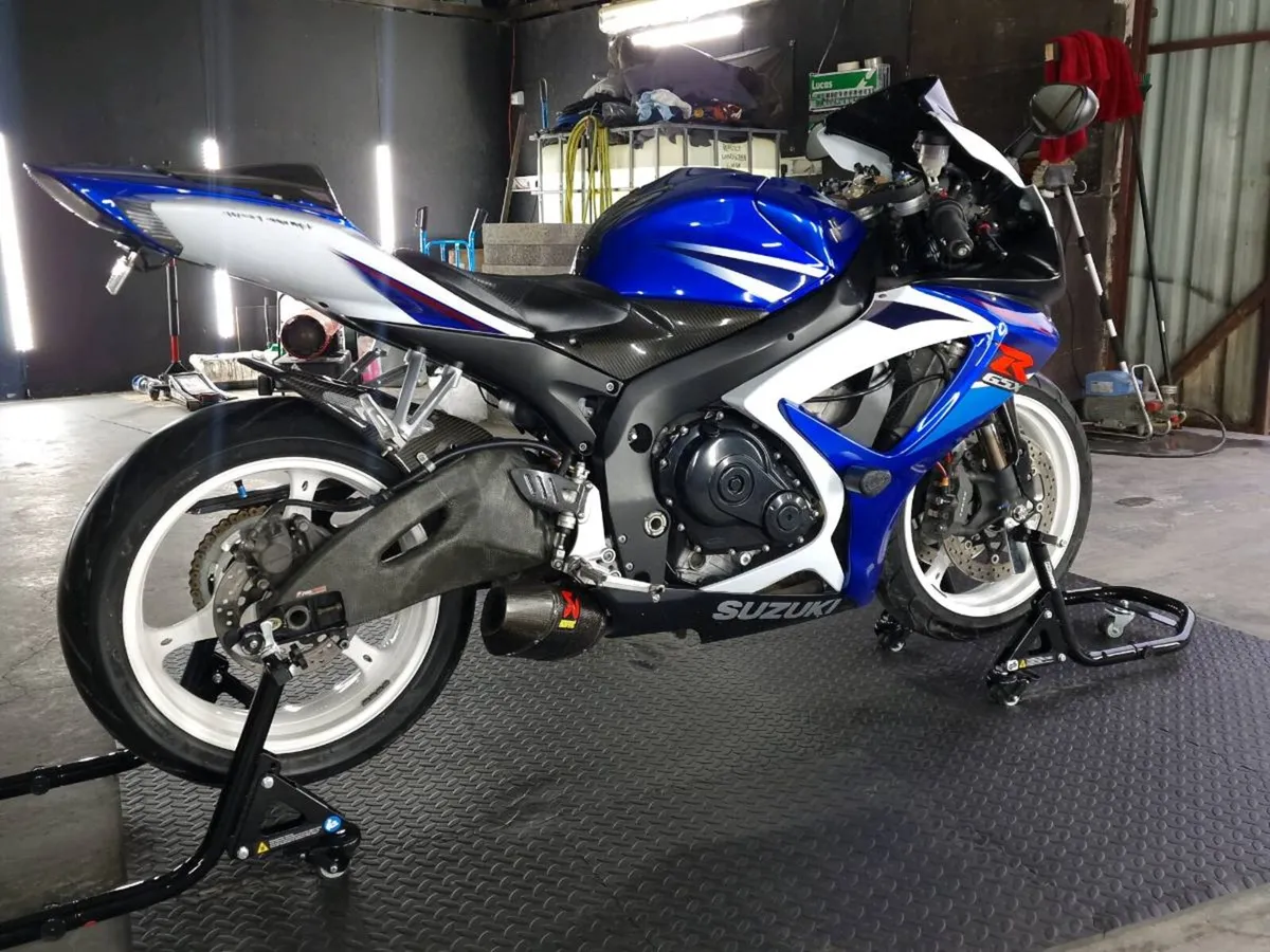 Gsxr 750 - Image 2