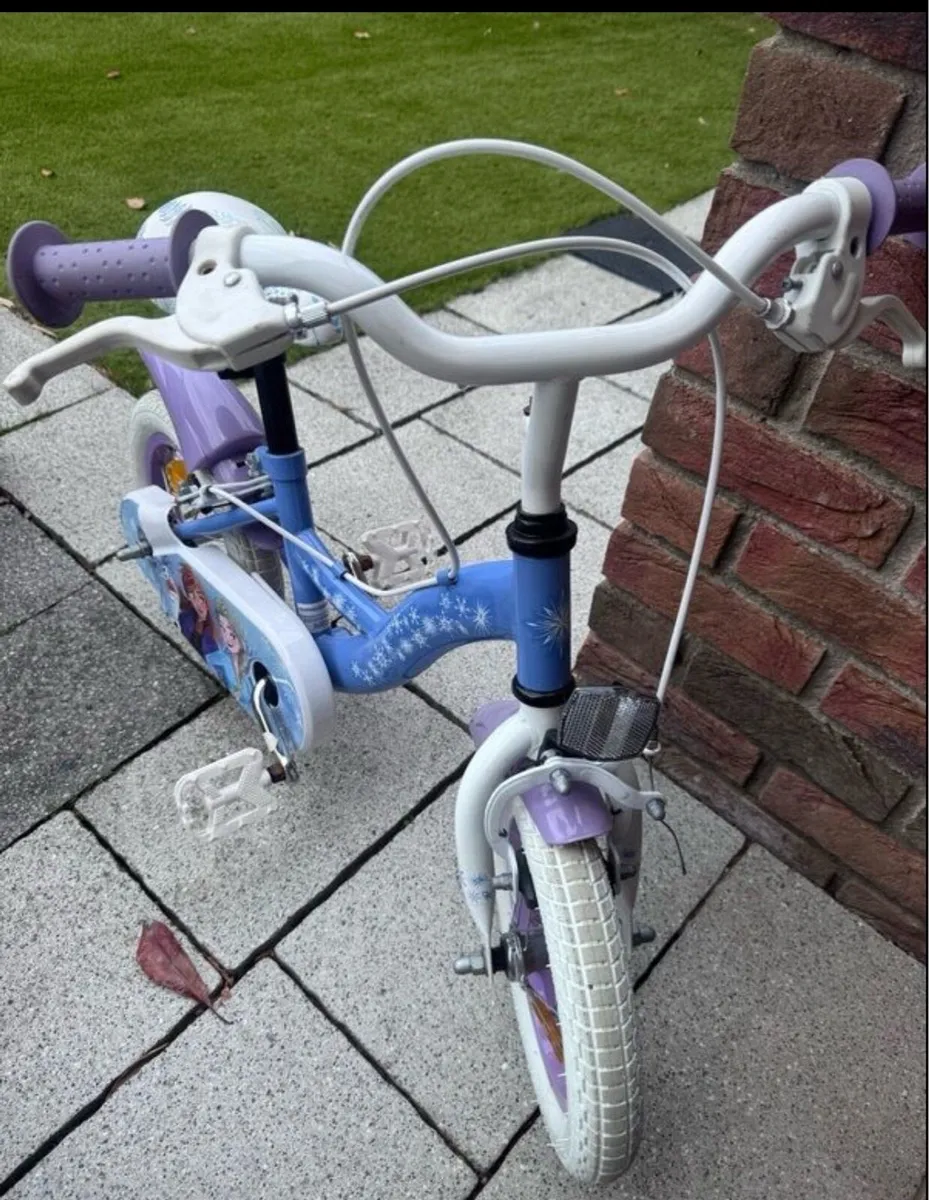 Child’s bike - Image 1