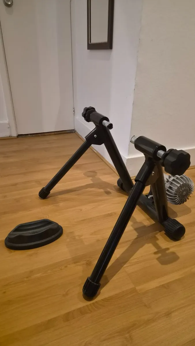 LifeLine Fluid Turbo Trainer