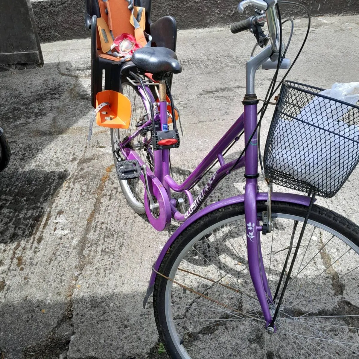 Ladies bike - Image 1
