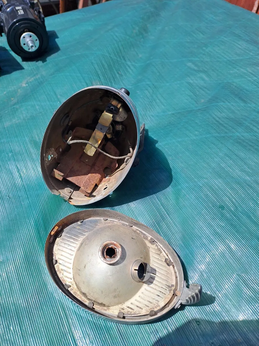 Cycle/Moped/Cyclemotor Front Lamp - Image 4
