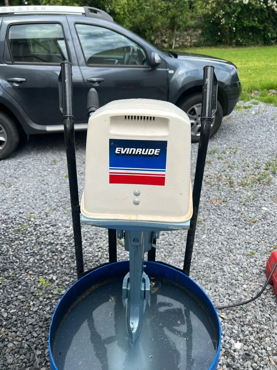 Evinrude 6hp outboard - Image 1