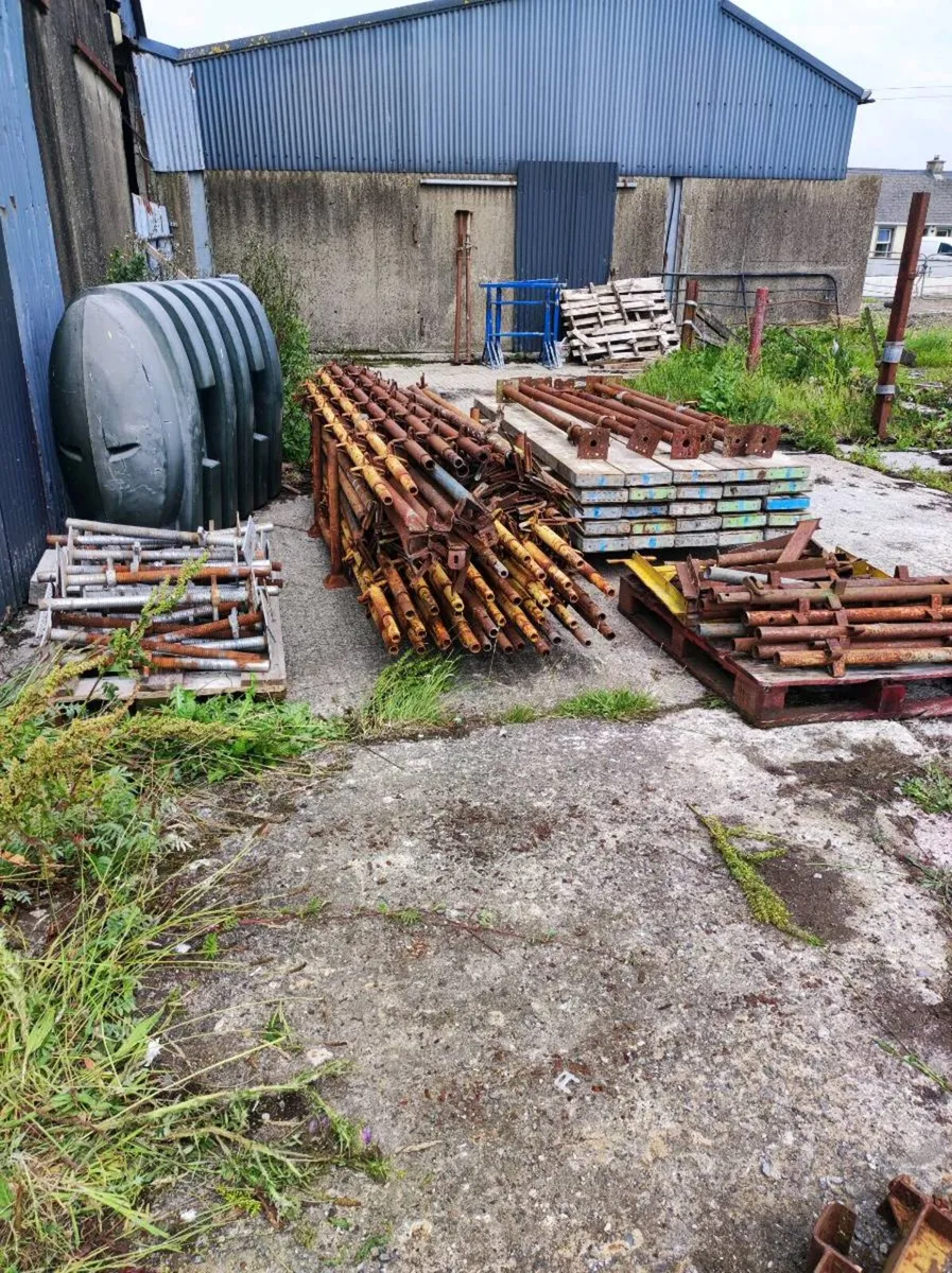 Scaffolding - Image 4