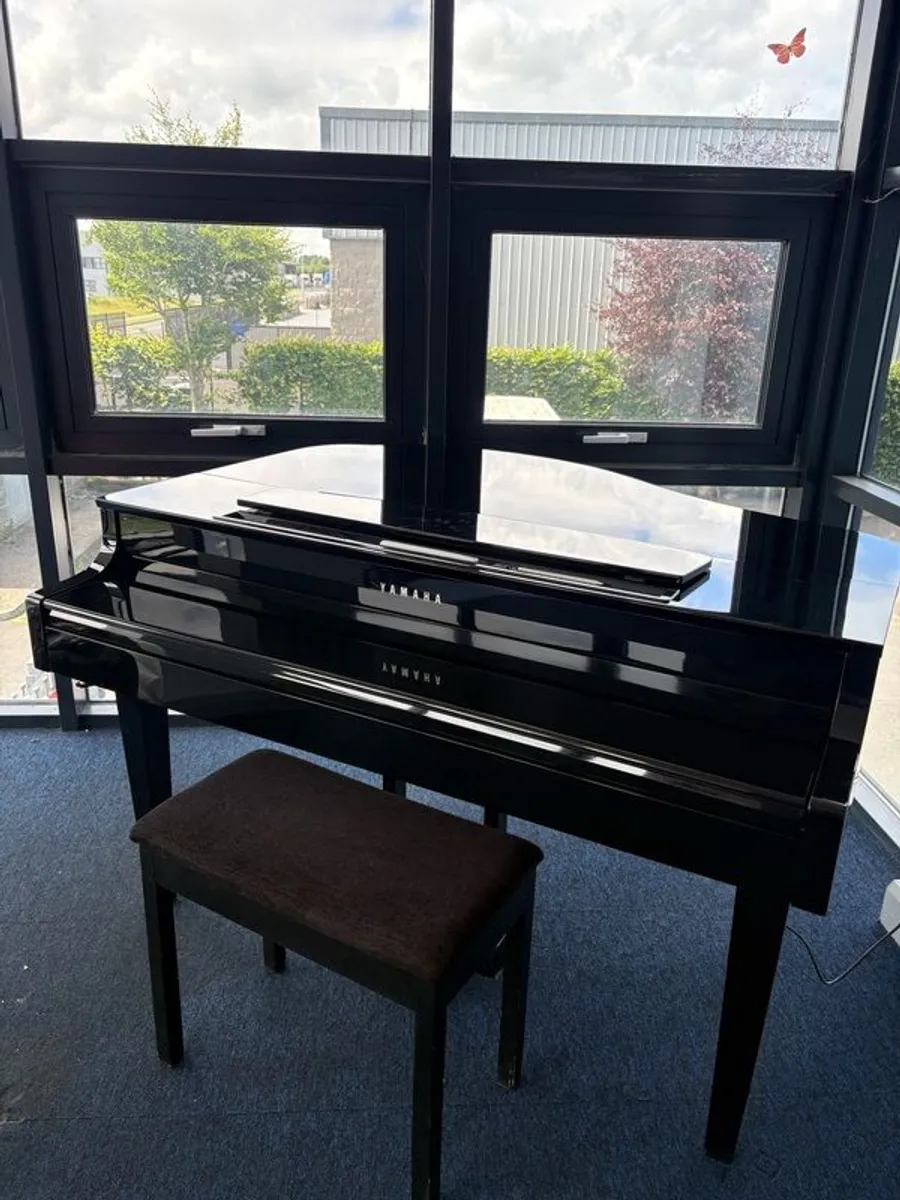 Yamaha Clp 565 Gp - Image 1