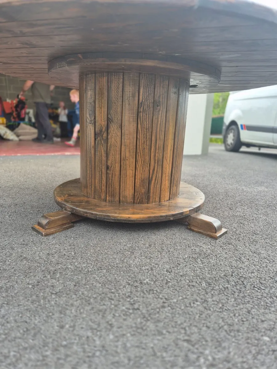 Round Bespoke Table - Image 2