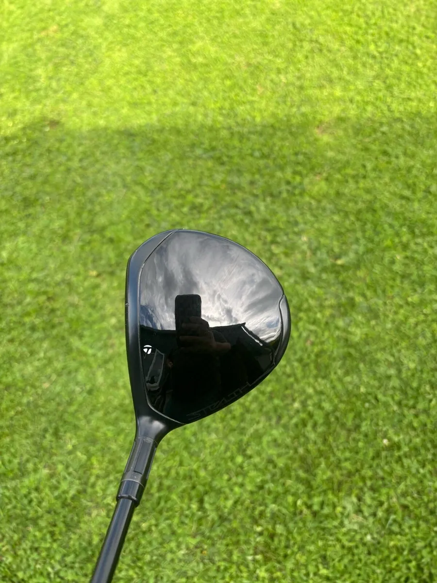 Taylormade Stealth 2 3 Wood Stiff - Image 2