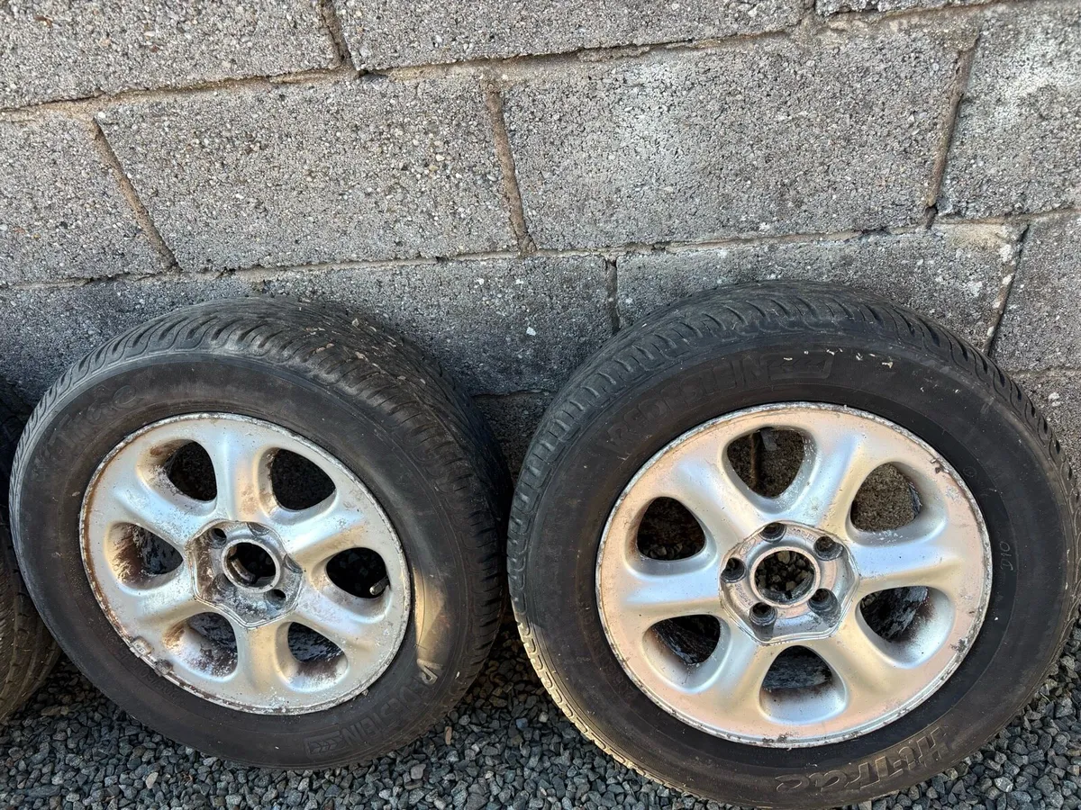 Ford Granada / Scorpio  alloy wheels - Image 3
