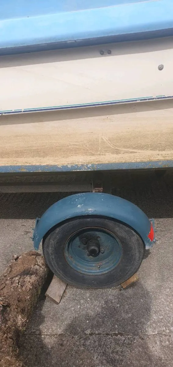 Boat - Image 3