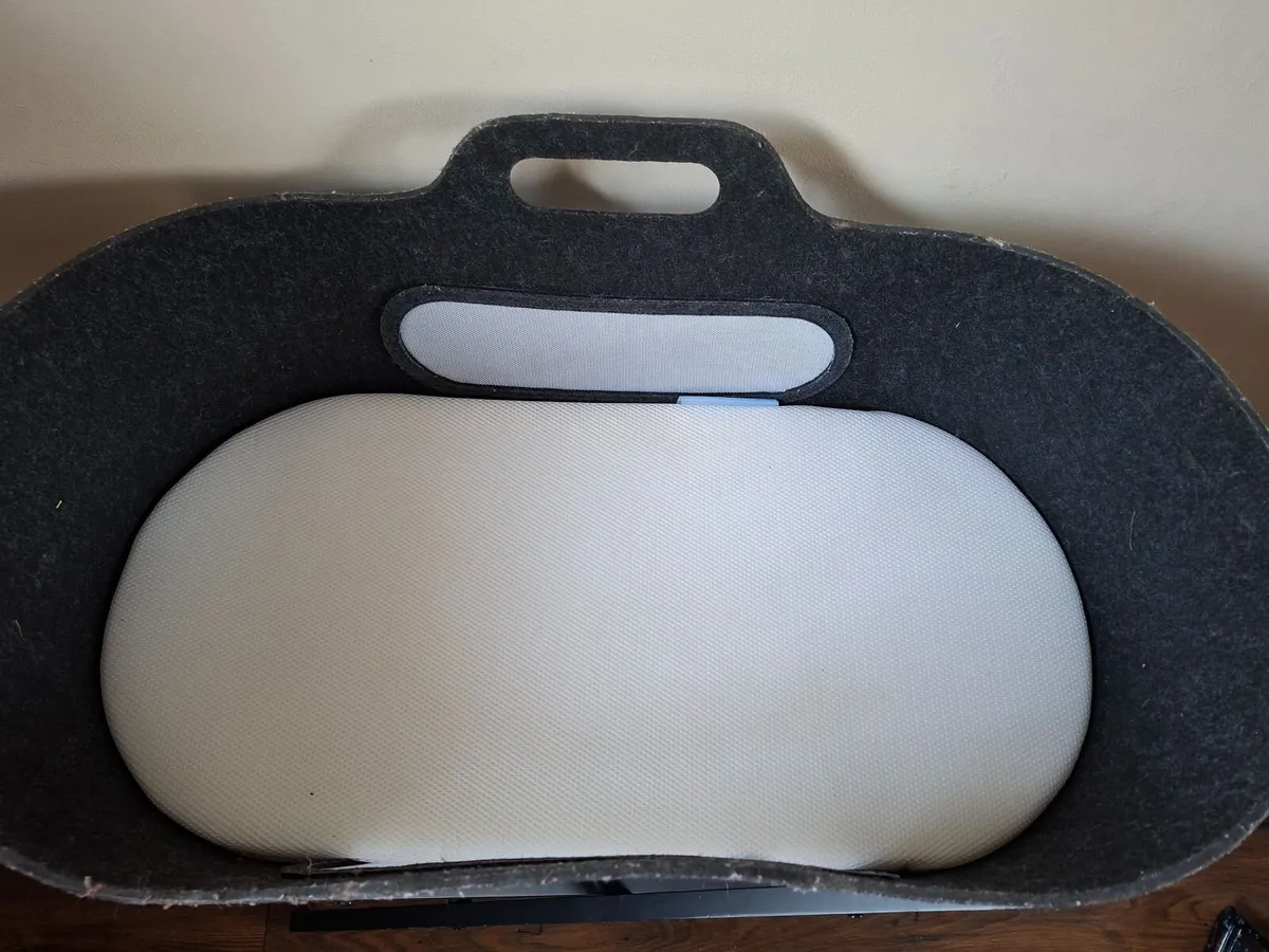 Baby bassinet - Image 4