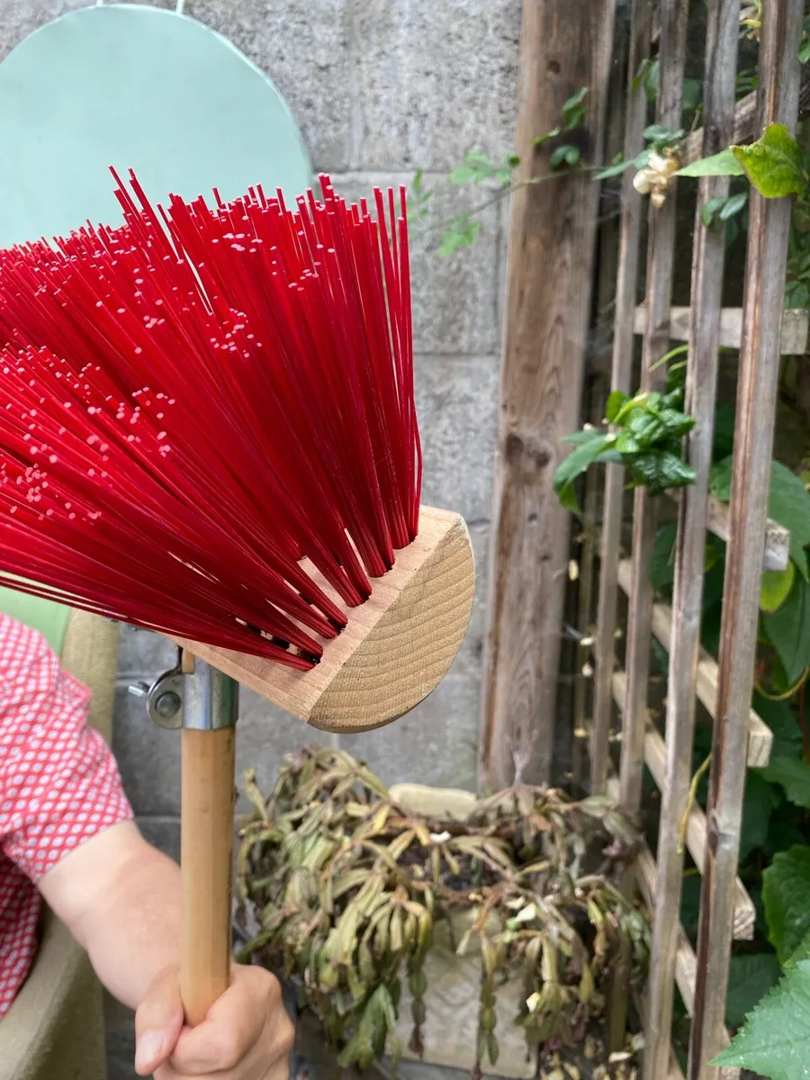 Brand new Broom / Garden brush ‘Varian’ - Image 4